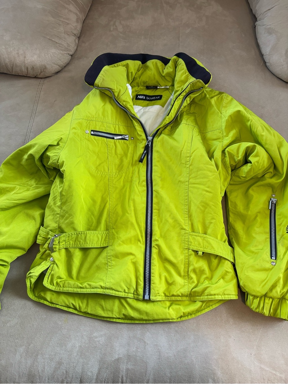 NILS Lime Green Ski Jacket with Zip Pockets